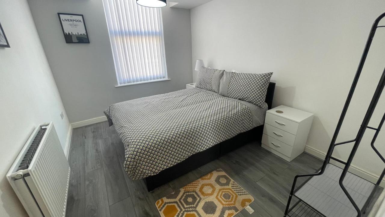 Ryan Air I Bnb - Lfc Apartments Liverpool Extérieur photo